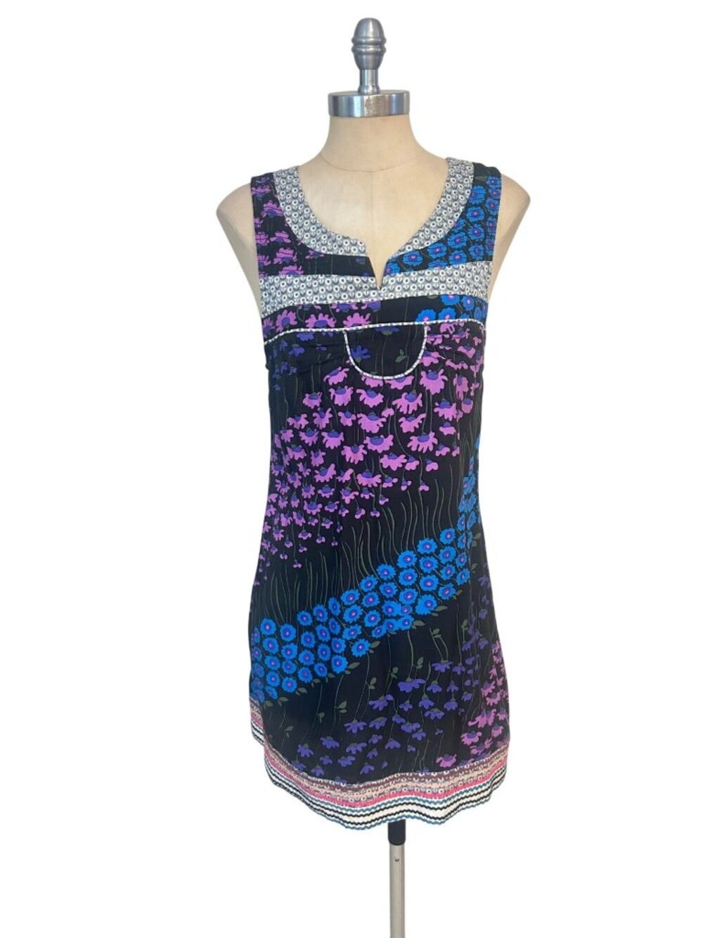 Free People Black Noir floral print sleeveless Dress with ric rac trim size 8 10